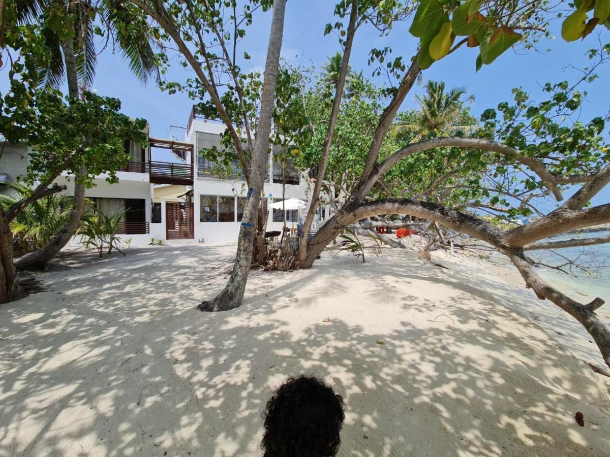 Liberty Guesthouse Maldives Mahibadhoo Esterno foto